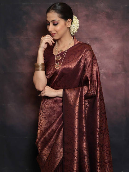 Organic Banarasi Wedding Saree – Lightweight & Breathable