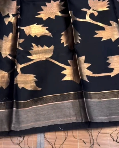 Needle Work Jamdani Saree