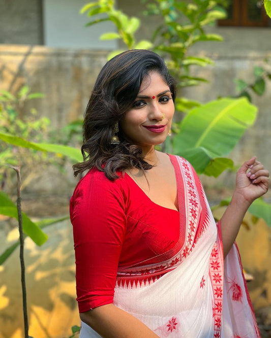 White Red Cotton Saree with Traditional Border