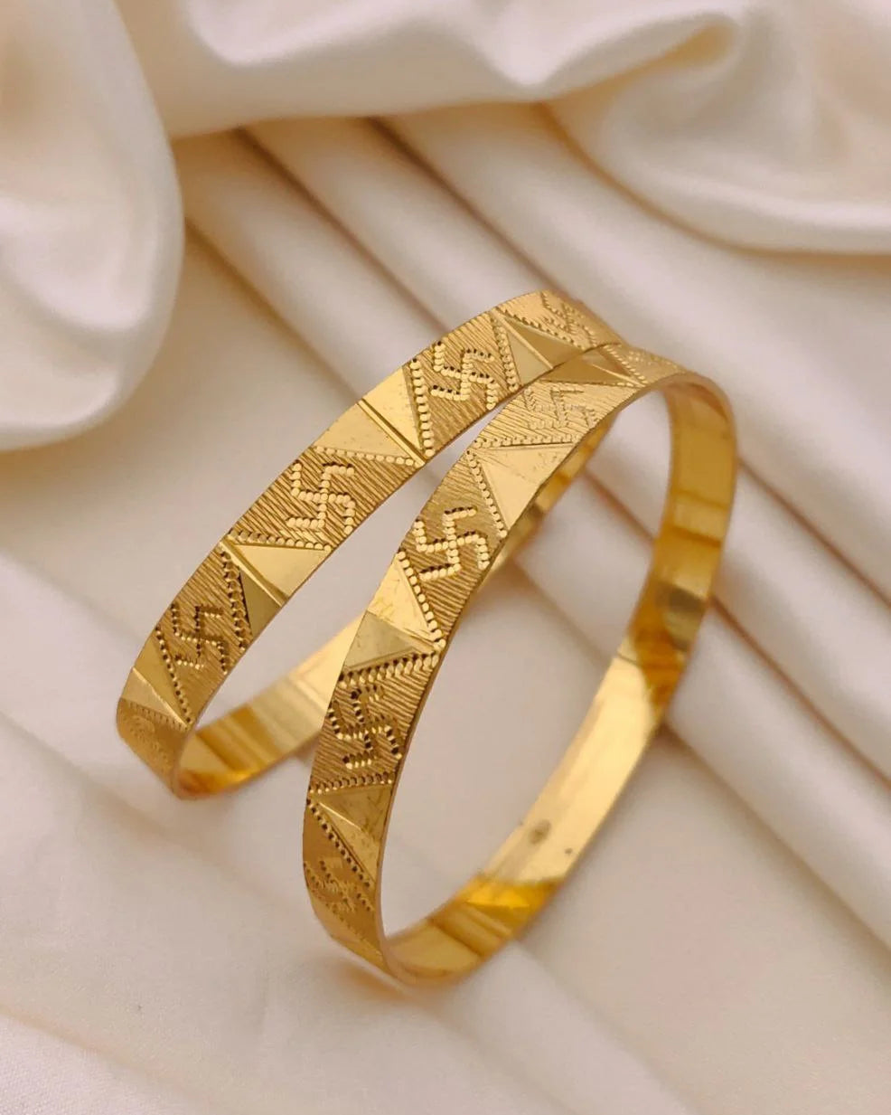 Kanak Bangles